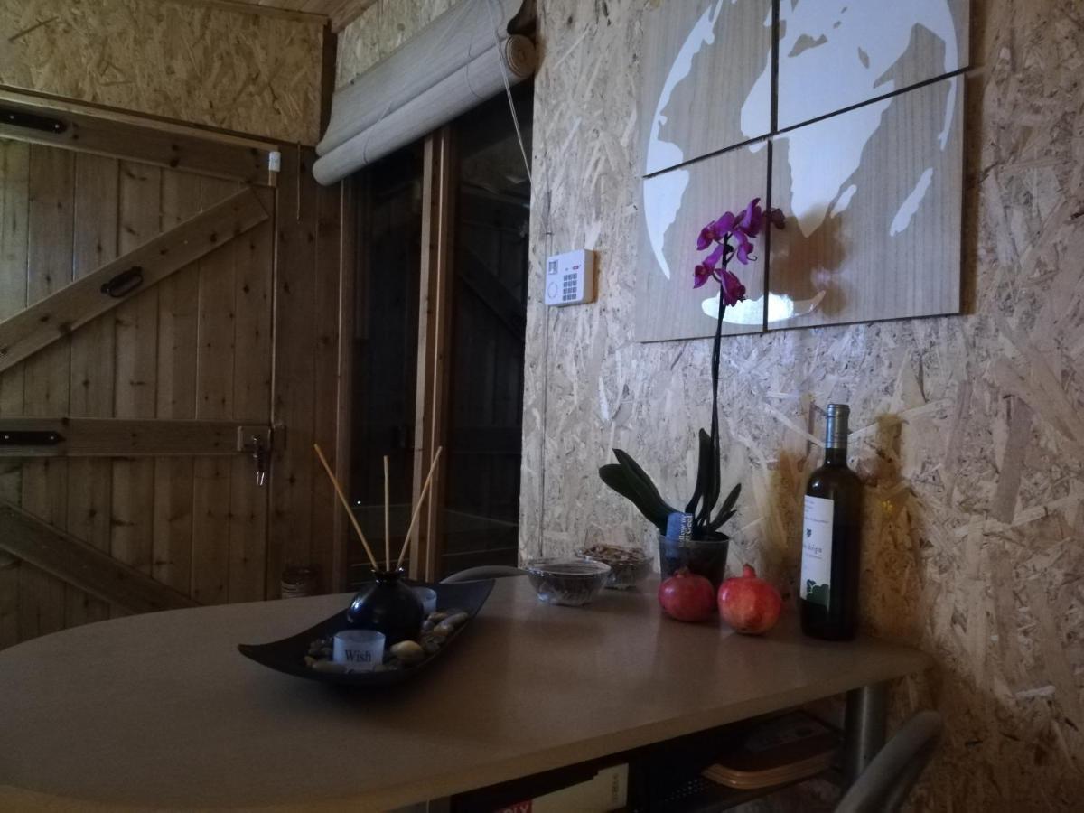 Wooden House At The Mountain-Private Guest House Paranimfoi Ngoại thất bức ảnh