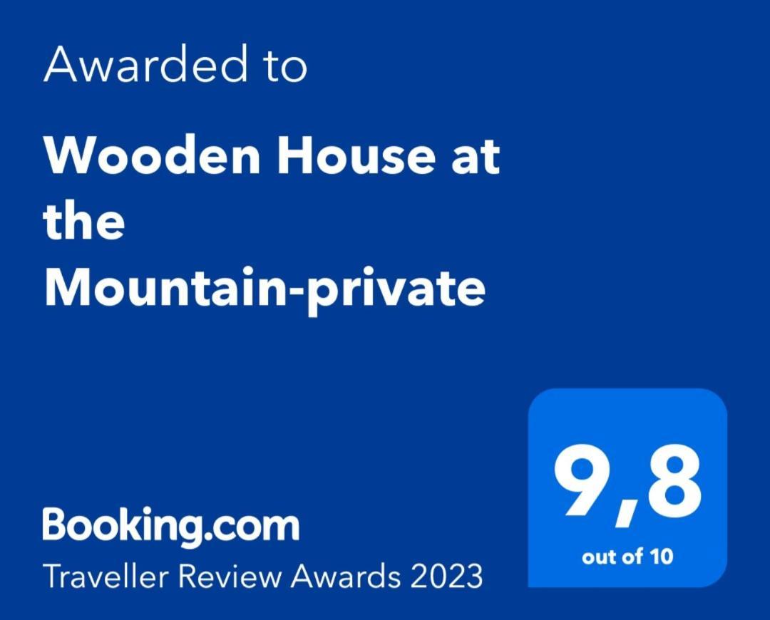 Wooden House At The Mountain-Private Guest House Paranimfoi Ngoại thất bức ảnh