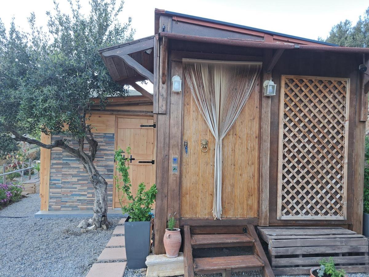 Wooden House At The Mountain-Private Guest House Paranimfoi Ngoại thất bức ảnh