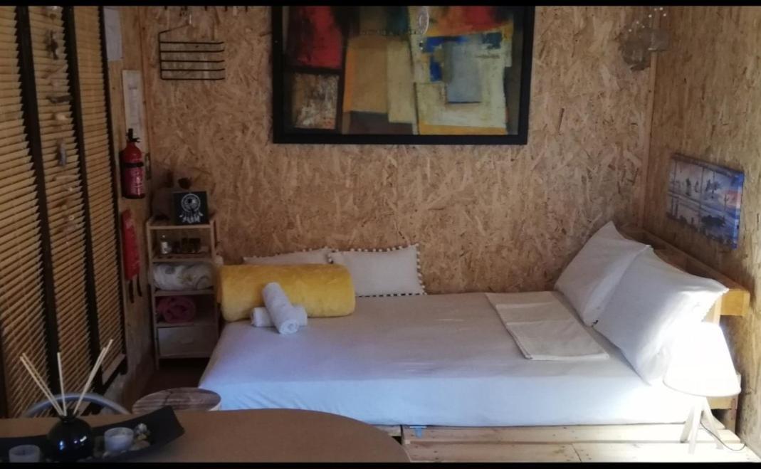 Wooden House At The Mountain-Private Guest House Paranimfoi Ngoại thất bức ảnh