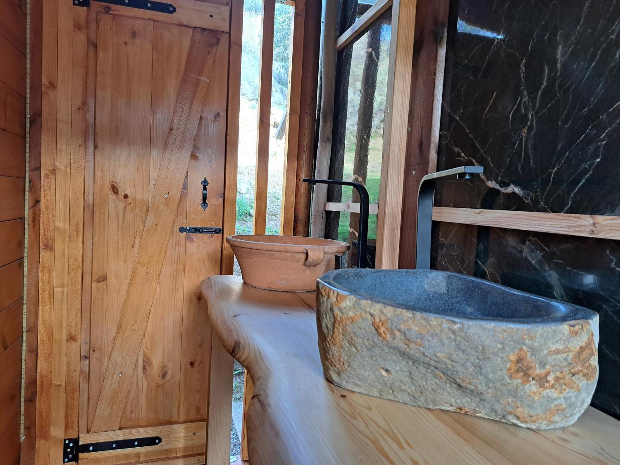Wooden House At The Mountain-Private Guest House Paranimfoi Ngoại thất bức ảnh