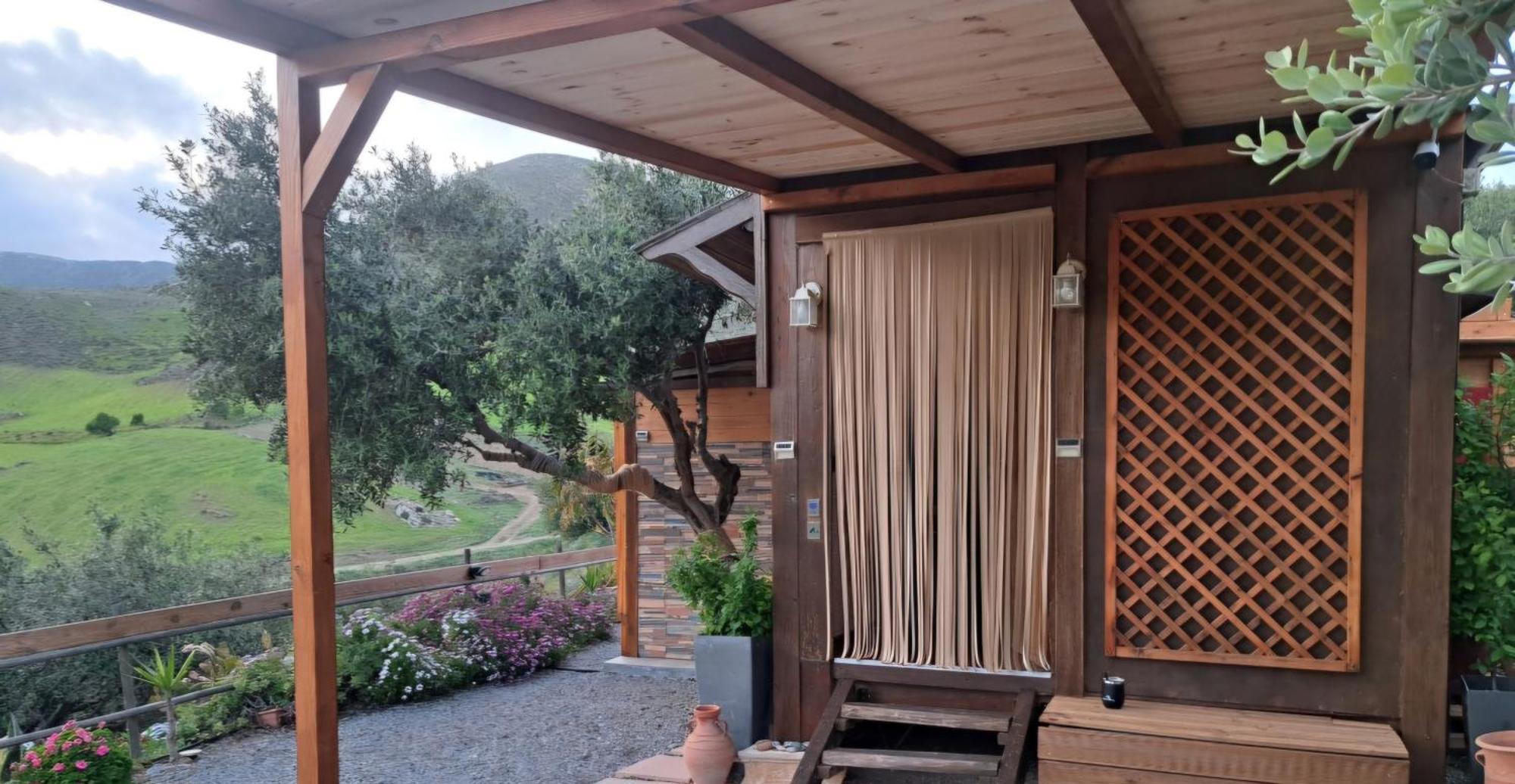 Wooden House At The Mountain-Private Guest House Paranimfoi Ngoại thất bức ảnh